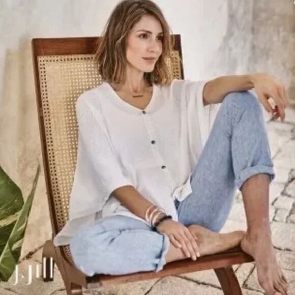 *NWT* J.JILL "GIA" 2-WAY CONVERTIBLE PONCHO CAPE SWEATER_WHITE_OS_$79 - Picture 1 of 3